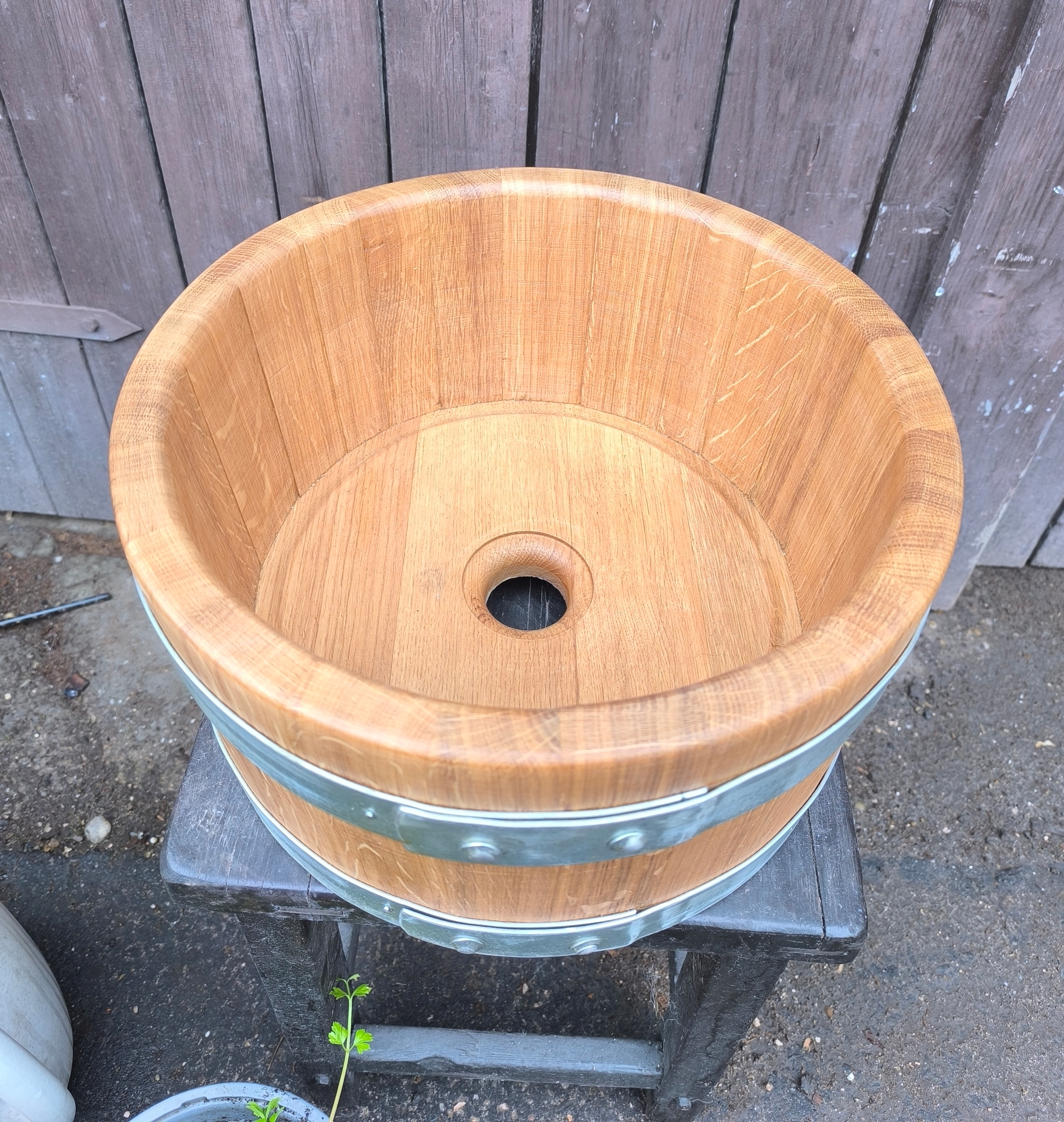 Kerek tölgyfa mosdókagyló