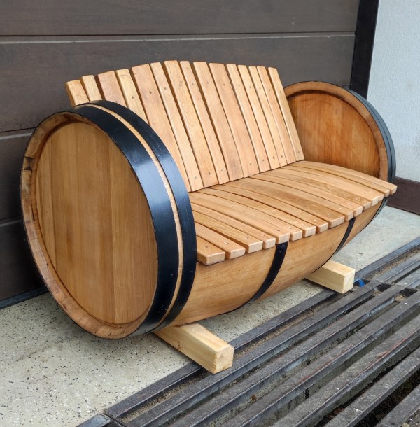 Egyedi méretű hordóból készült egy-kétszemélyes fotel